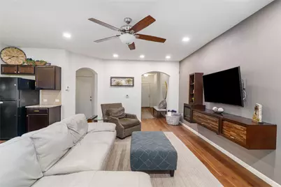 300 Camellia Drive, Hutto, TX 78634 - Photo 8