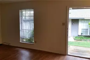 7706 Northcrest Blvd, Austin, TX 78752 - Photo 2