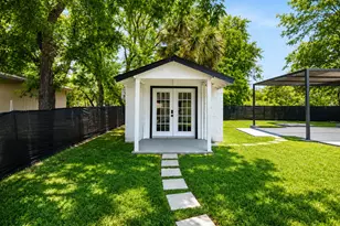 4604 Brassiewood Dr, Austin, TX 78744 - Photo 6