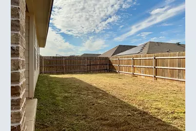 1828 T H Johnson Drive, Taylor, TX 76574 - Photo 20