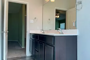 1828 T H Johnson Dr, Taylor, TX 76574 - Photo 12