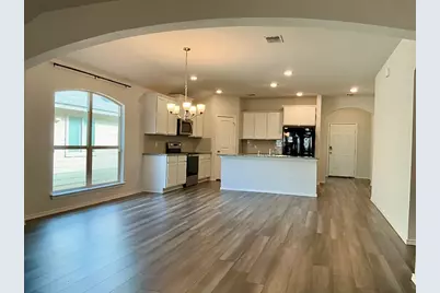 1828 T H Johnson Drive, Taylor, TX 76574 - Photo 6