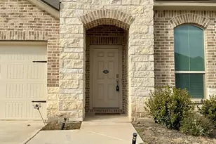 1828 T H Johnson Dr, Taylor, TX 76574 - Photo 2