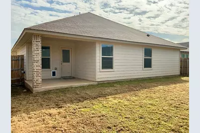 1828 T H Johnson Drive, Taylor, TX 76574 - Photo 18