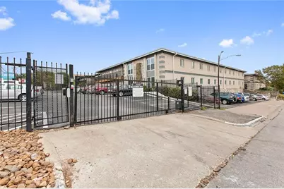 2401 Manor Road #216, Austin, TX 78722 - Photo 14