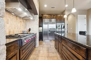 613 Horseback Hollow, Austin, TX 78732 - Photo 8