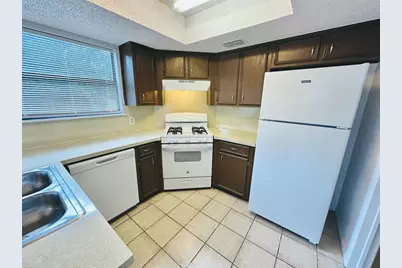 1002 Ridgemont Street, Round Rock, TX 78664 - Photo 12