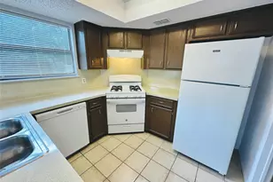 1002 Ridgemont St, Round Rock, TX 78664 - Photo 12