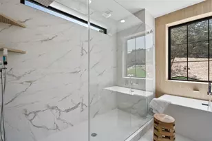 3206 Marshall Ave, Lago Vista, TX 78645 - Photo 18