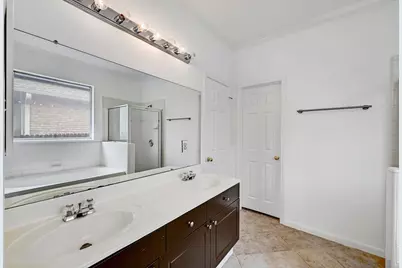 13401 Lamplight Village Avenue, Austin, TX 78727 - Photo 16