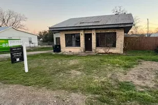 520 W Hwy 29 St, Bertram, TX 78605 - Photo 1