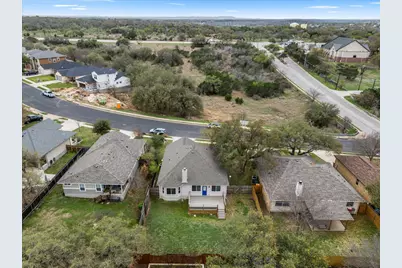 119 E Wildflower Boulevard, Marble Falls, TX 78654 - Photo 18