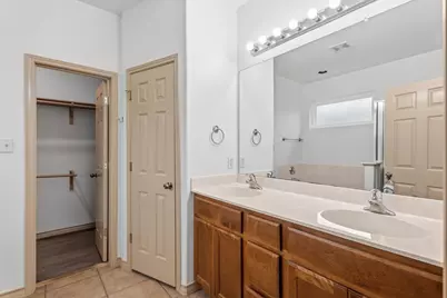 119 E Wildflower Boulevard, Marble Falls, TX 78654 - Photo 10