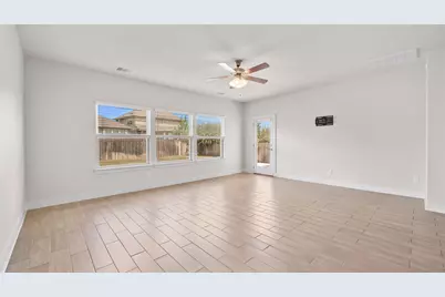 535 Tanda Lane, Hutto, TX 78634 - Photo 12