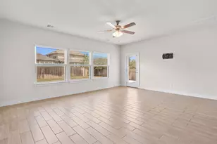 535 Tanda Ln, Hutto, TX 78634 - Photo 12