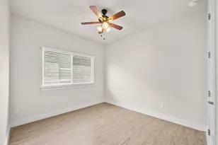 535 Tanda Ln, Hutto, TX 78634 - Photo 8