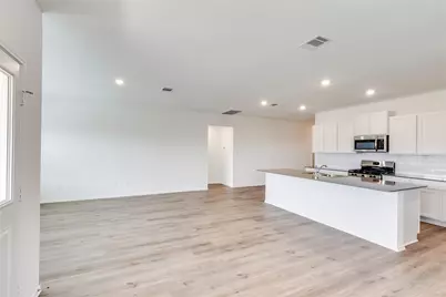 2000 Gilmer Way, Leander, TX 78641 - Photo 16