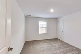 2000 Gilmer Wy, Leander, TX 78641 - Photo 24