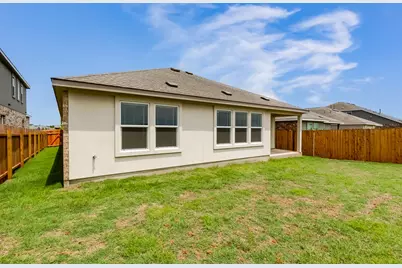 2000 Gilmer Way, Leander, TX 78641 - Photo 30