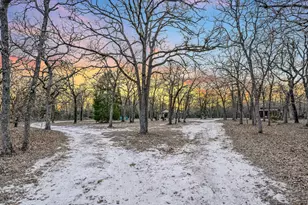 390 Christensen Rd, Elgin, TX 78621 - Photo 4