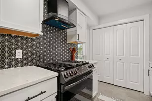 7001 Woodhue Dr, Austin, TX 78745 - Photo 14