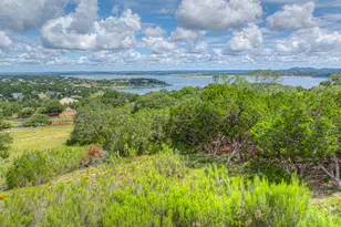 980 El Capitan Trl Trail, Canyon Lake, TX 78133 - Photo 1