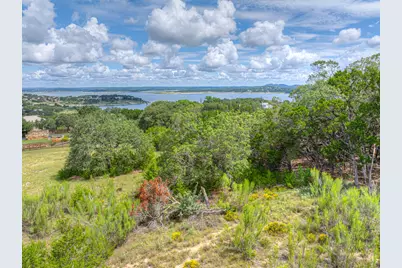 980 El Capitan Trl Trail, Canyon Lake, TX 78133 - Photo 2