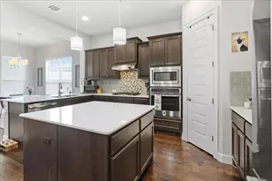 916 Isaias Dr, Leander, TX 78641 - Photo 10
