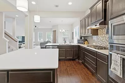 916 Isaias Drive, Leander, TX 78641 - Photo 12