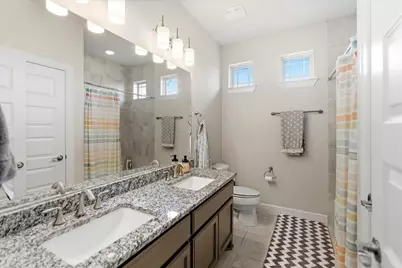 916 Isaias Drive, Leander, TX 78641 - Photo 32