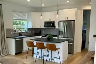 6100 Ponca St, Austin, TX 78741 - Photo 4