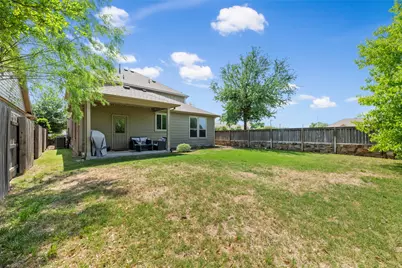 808 Bonnet Boulevard, Georgetown, TX 78628 - Photo 32