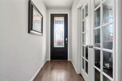 808 Bonnet Boulevard, Georgetown, TX 78628 - Photo 6