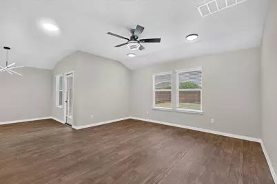 315 Gladiola Loop, Kyle, TX 78640 - Photo 4