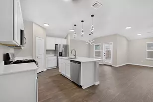 315 Gladiola Loop, Kyle, TX 78640 - Photo 10