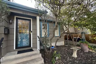 807 Leonard St, Austin, TX 78705 - Photo 2