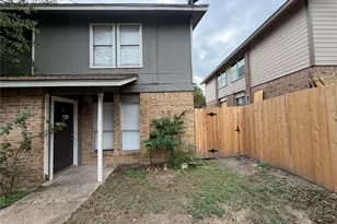 1210 Southport Dr, Austin, TX 78704 - Photo 2