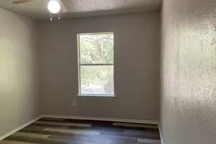 512 Lenora Dr, Taylor, TX 76574 - Photo 6