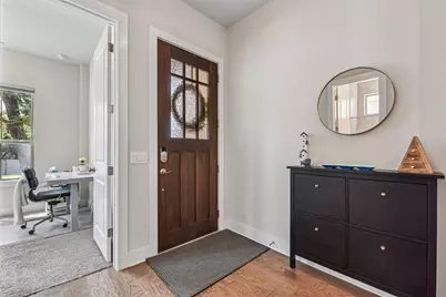 240 Diamondback Drive, Georgetown, TX 78628 - Photo 2