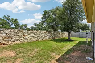 240 Diamondback Dr, Georgetown, TX 78628 - Photo 22
