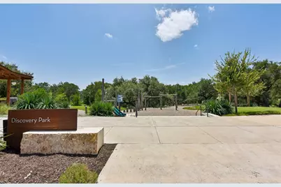 240 Diamondback Drive, Georgetown, TX 78628 - Photo 30