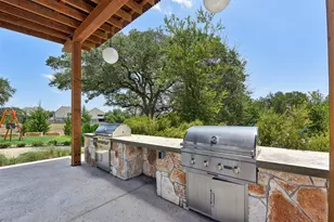 240 Diamondback Dr, Georgetown, TX 78628 - Photo 32