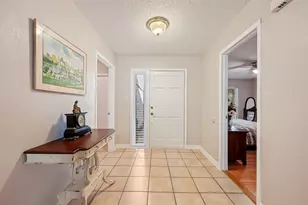 10915 Thicket Trail, Austin, TX 78750 - Photo 4