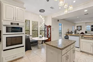 5138 Mansfield View Ct, Austin, TX 78732 - Photo 10