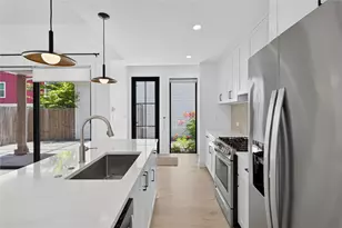 1816 Adina St, Austin, TX 78721 - Photo 4