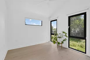 1816 Adina St, Austin, TX 78721 - Photo 12