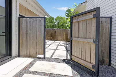 1816 Adina Street #2, Austin, TX 78721 - Photo 26