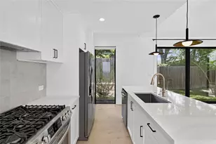 1816 Adina St, Austin, TX 78721 - Photo 8