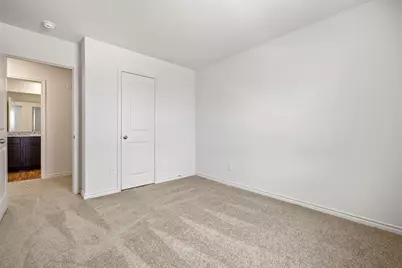 14301 Prairie Sod Lane, Elgin, TX 78621 - Photo 12