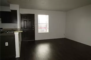 4910 Pepper Ln, Austin, TX 78744 - Photo 4